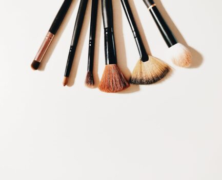 Why it’s Important to Treat Your Skin to New Makeup Brushes