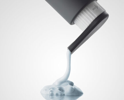 Dermalogica Magnetic After Glow Cleanser150ml Image 3